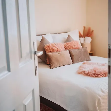 Apartment Alina Apartman Neszmely